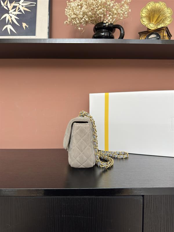 2026131214222209 660